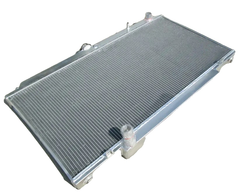 Kühler, Vollaluminium, Gewicht: 10 Kg, Kompatibilität: Für Nissan Patrol Y61 Gu, Abmessungen: 32 X 25 X 10 Cm, Kühlleistung: Verbesserte