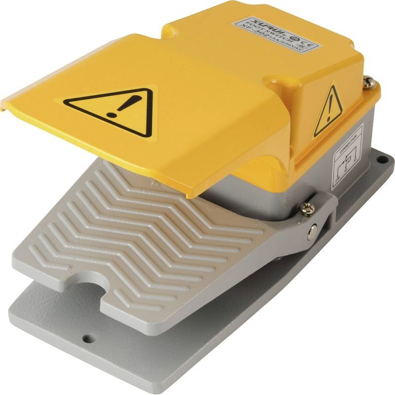 Interrupteur À Pédale Tru Components Xf-302 1426624 250 V/ac 15 A 1 Pédale Avec Capot De Protection 1 No (t) 1 Pc(s) S473191