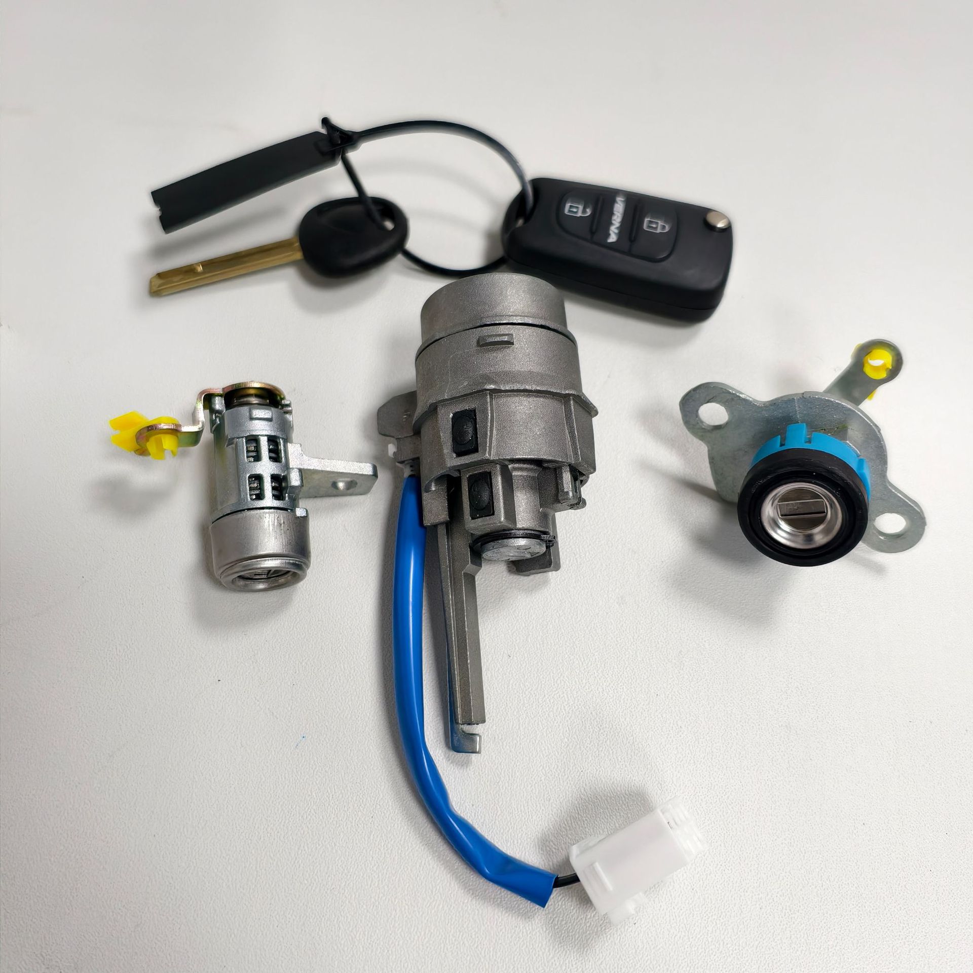 Die Teilenummer 81905-0u020 Ist Für Hyundai- Und Kia-autoteile Geeignet, Einschließlich Aller Fahrzeugschlüssel Und Fernbedienungs-klappschlüsselsätze.