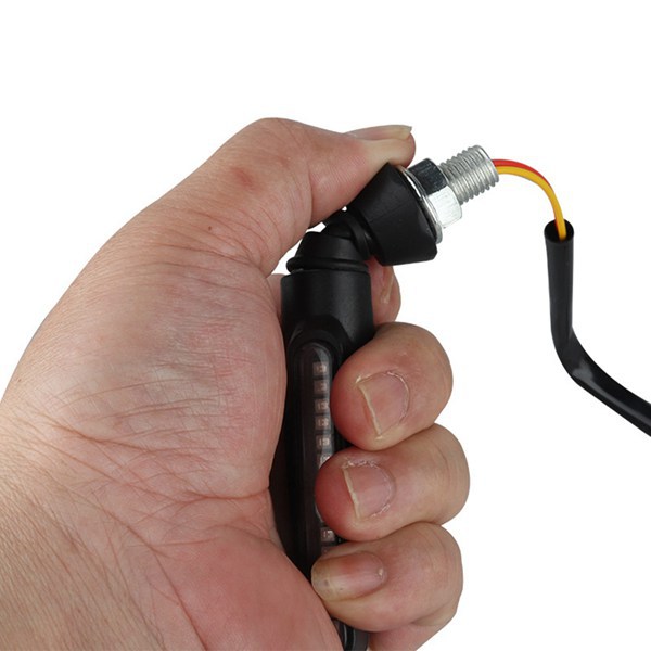 Zwei Farbvarianten: Schwarz + Weißes Lauflicht + Gelbes Lauflicht Materialien: Acryl + Abs Beleuchtung Für Elektrofahrzeuge.