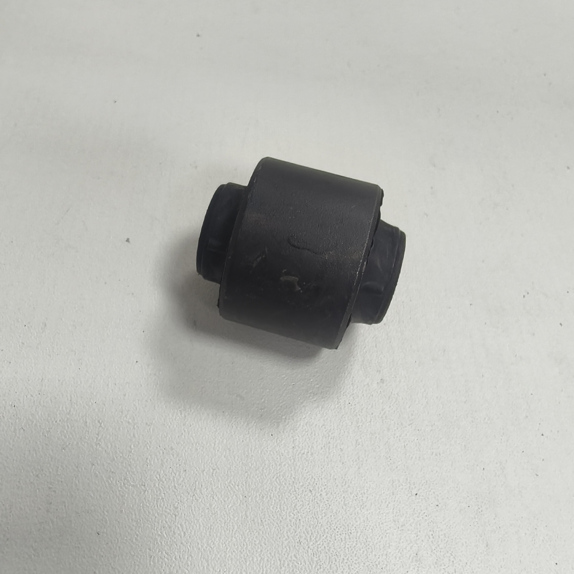 55253-d3000 Ist Für Hyundai- Und Kia-autoteile Geeignet, Insbesondere Für Querlenkerbuchsen.