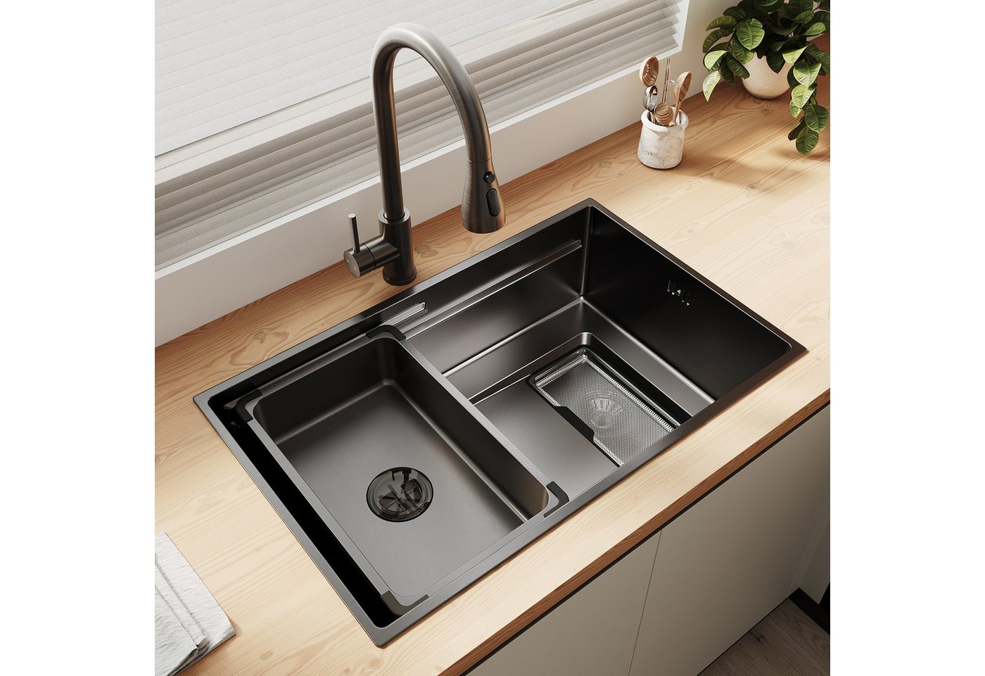 SONNI Küchenspüle Spülbecken 304 Edelstahl 70x45cm Küchenspüle, Einbauspüle mit Armatur, Schmaler Rand, 70/22.4 cm, mit ausziehbarem Wasserhahn,Nano-Beschichtung, geräuscharm Bild 3