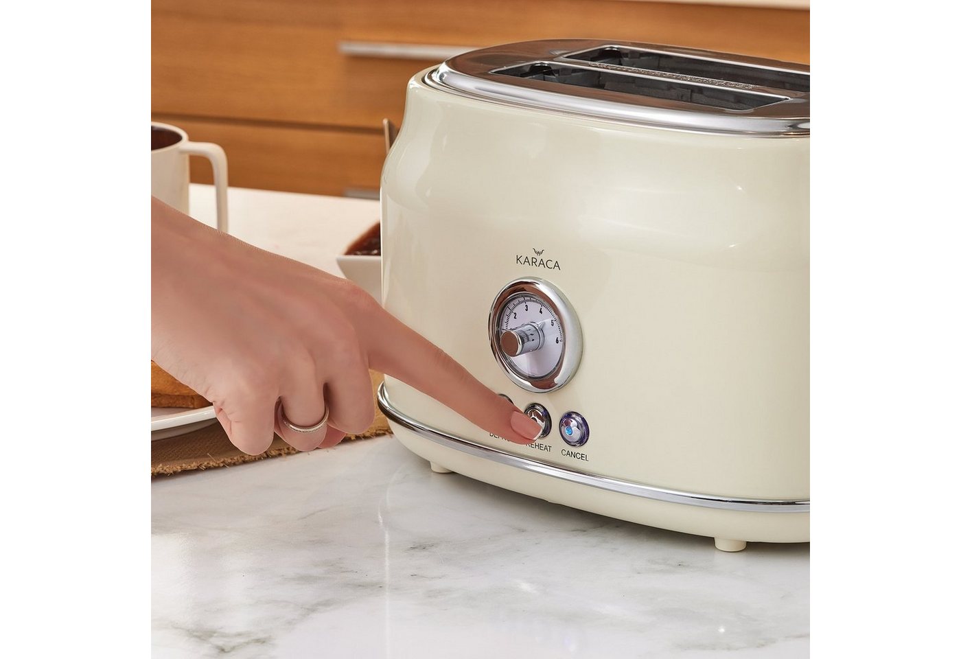 Karaca Sandwichmaker Retro Toaster Creme, 815W, 2 Scheiben, Auftau & Aufwärmen, Edelstahl Bild 3