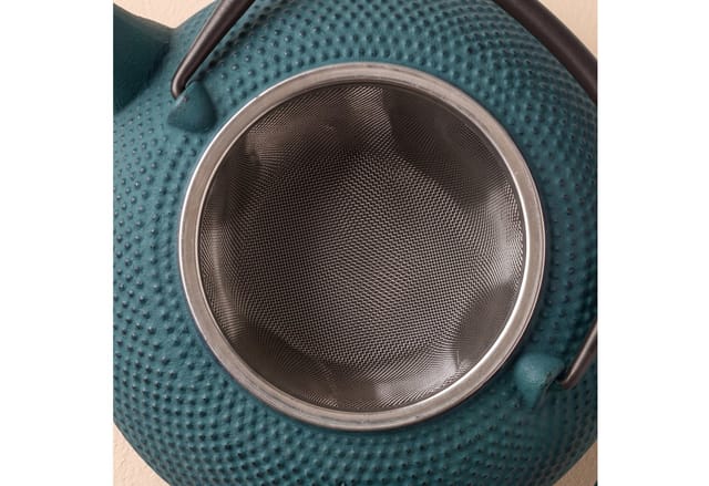 AROMELIO Wasserkocher Gusseisen Teekanne mit Sieb, Tassen und Untersetzer SONO, 1,2 l