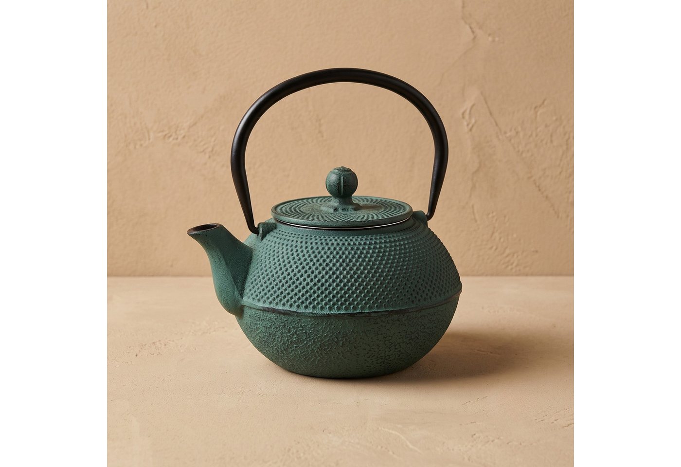 AROMELIO Wasserkocher Gusseisen Teekanne mit Sieb, Tassen und Untersetzer SONO, 1,2 l Bild 5