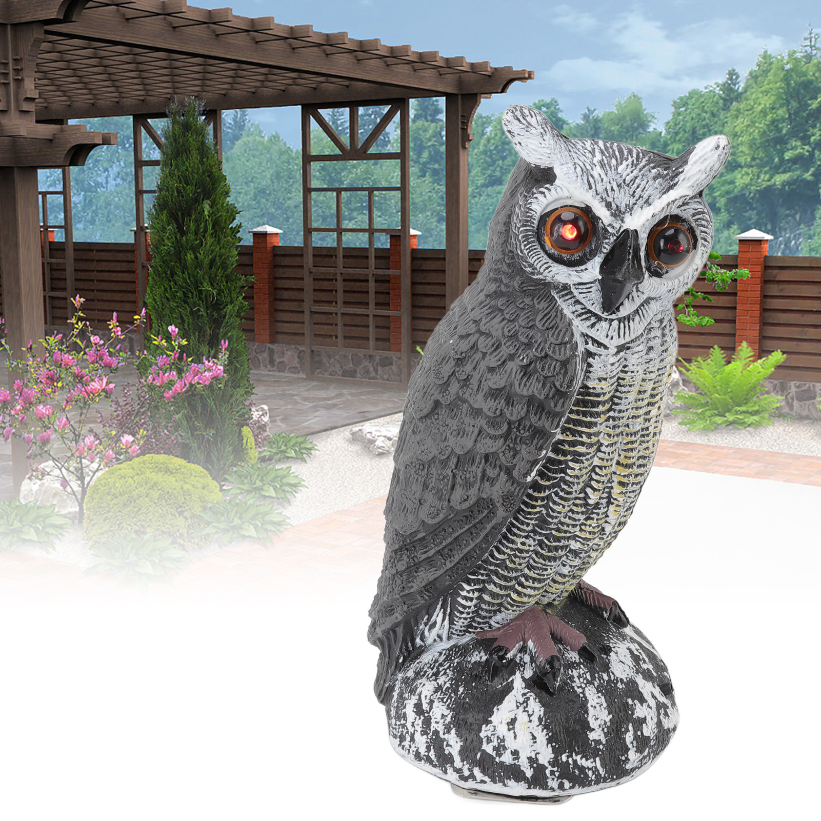 Kleine, Runde Und Gebogene Plastikeule, Solarbetrieben, Dient Als Gartendekoration Und Vogelabwehr Für Gärten Im Freien, Mit Leuchtenden Augen Und Einem Geräusch, Das Die Eule Von Sich Gibt, Um Vögel