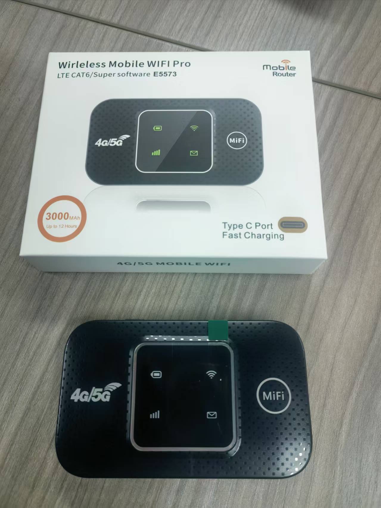 Tragbarer 4g-wlan-router Mit Typ-c-schnittstelle, Farbdisplay, 3000 Mhz Und Sim-kartensteckplatz -- E5573 (farbige Beleuchtung)