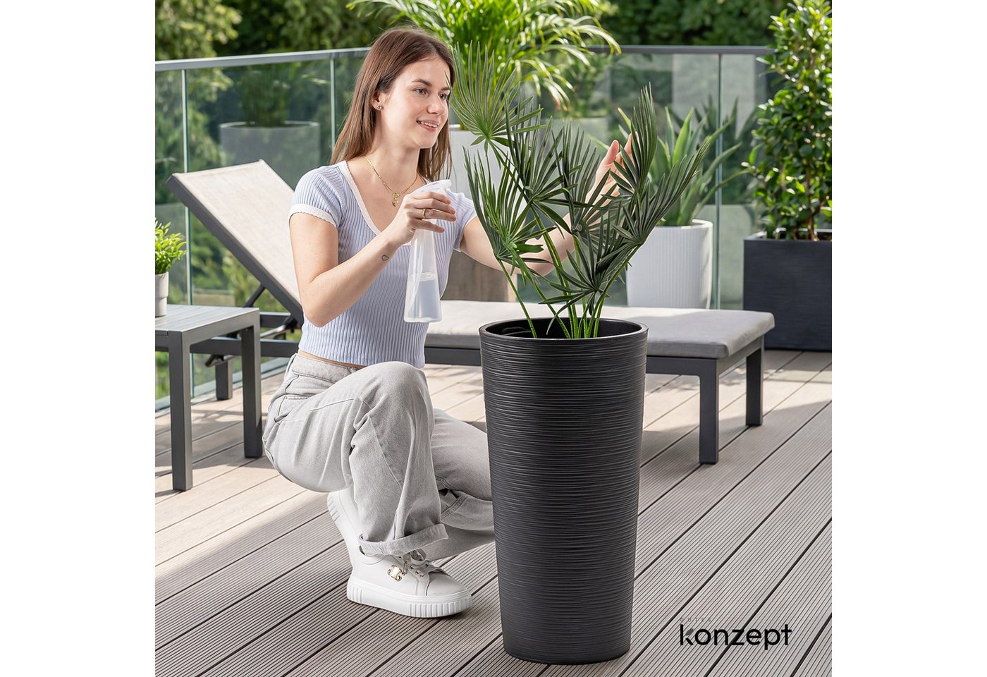 KONZEPT Blumentopf hoch 57 cm aus Kunststoff mit Einsatz, Ø 29,5cm, Indoor, Meißel-Optik, Outdoor, UV- & wetterbeständig, mit Einsatz Bild 4