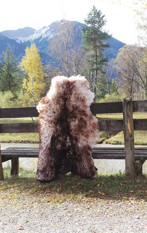 Felltrade Fellteppich Natur Schaffell geflammt, 110-150 cm, ökologisch gegerbt, kuschelig weich und pflegeleicht, in verschiedenen Größen erhältlich Bild 3