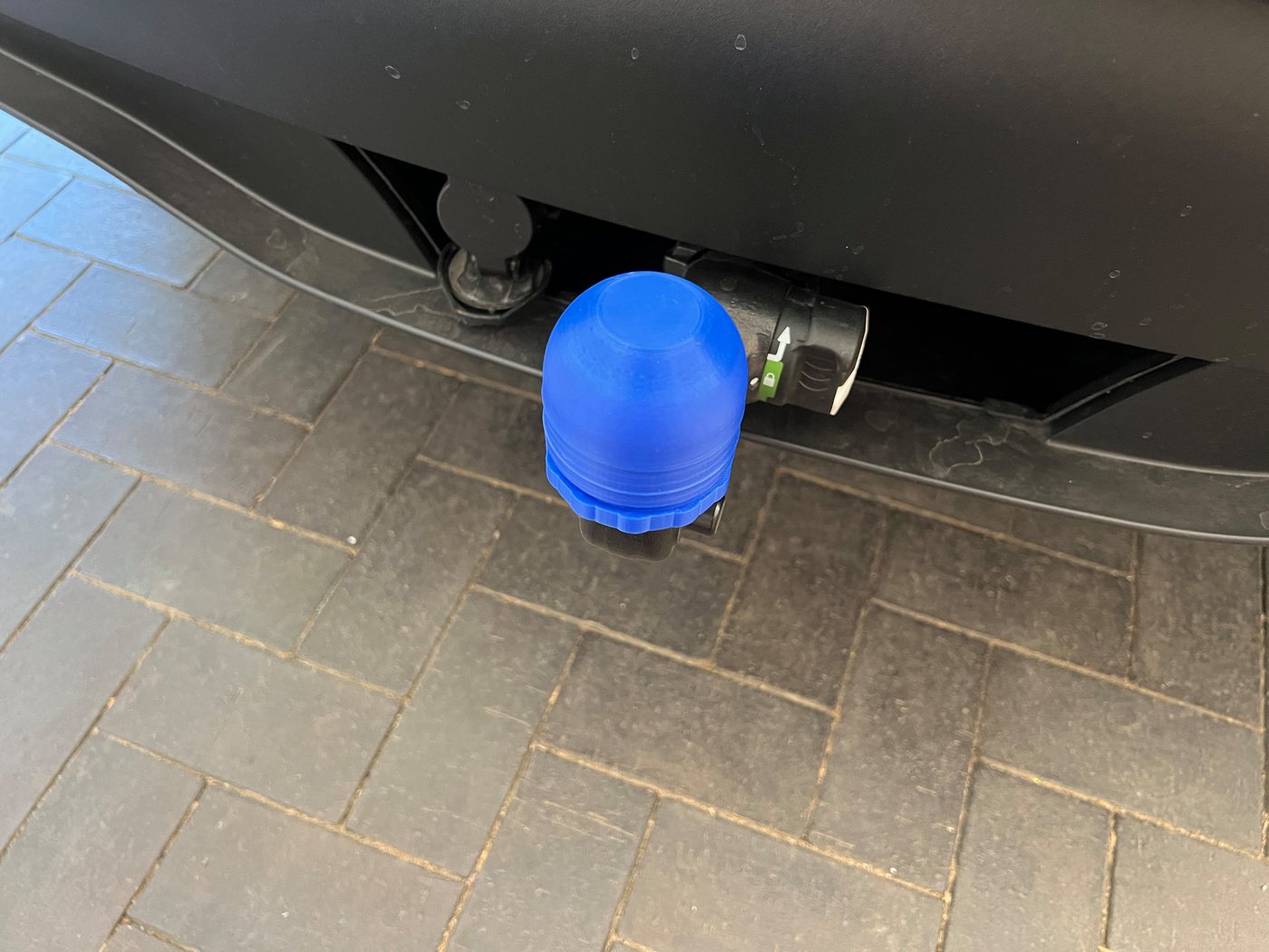 eXODA Anhänger Abdeckung für Anhängerkupplung mit Schraubgewinde Bild 2