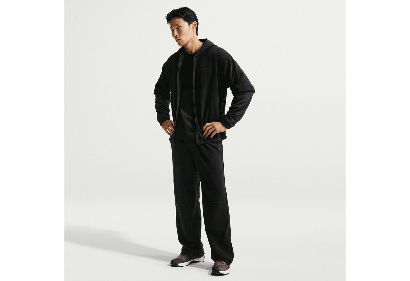 Nike Trainingshose M NK TF PANT POLAR schnell trocknendes Material, aus Interlock-Material, atmungsaktiv Bild 3
