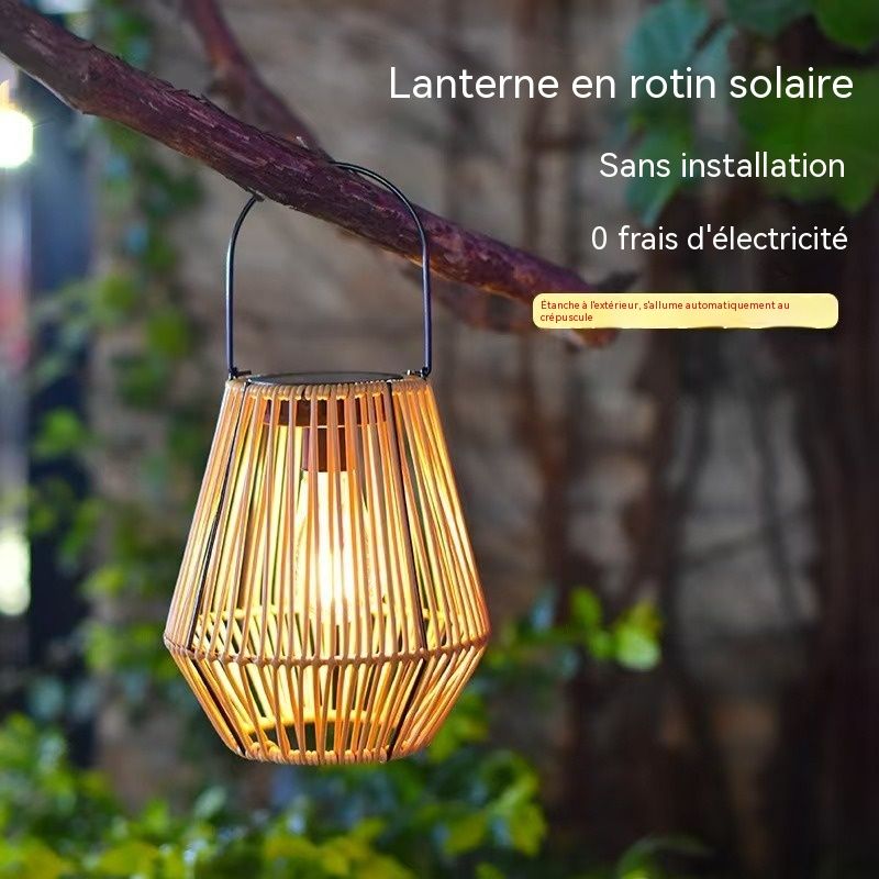 Solarlaterne Aus Synthetischem Rattan, Wasserdichte Außenleuchte Für Garten, Terrasse Und Balkon, Warmes Licht, Maße 36 X 17,5 Cm, Kann Aufgehängt Oder Aufgestellt Werden