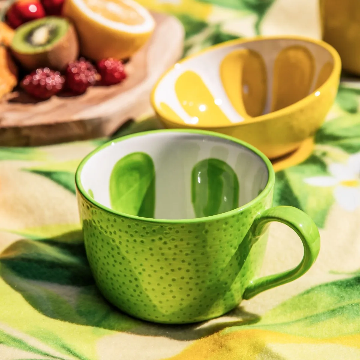 Keramiktasse 470 Ml, Grün Mit Limettenfarbenem Muster