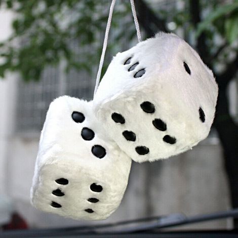 Pendentif De Voiture Suspendu En Peluche Dés Craps Automobiles Rétroviseur Décoration