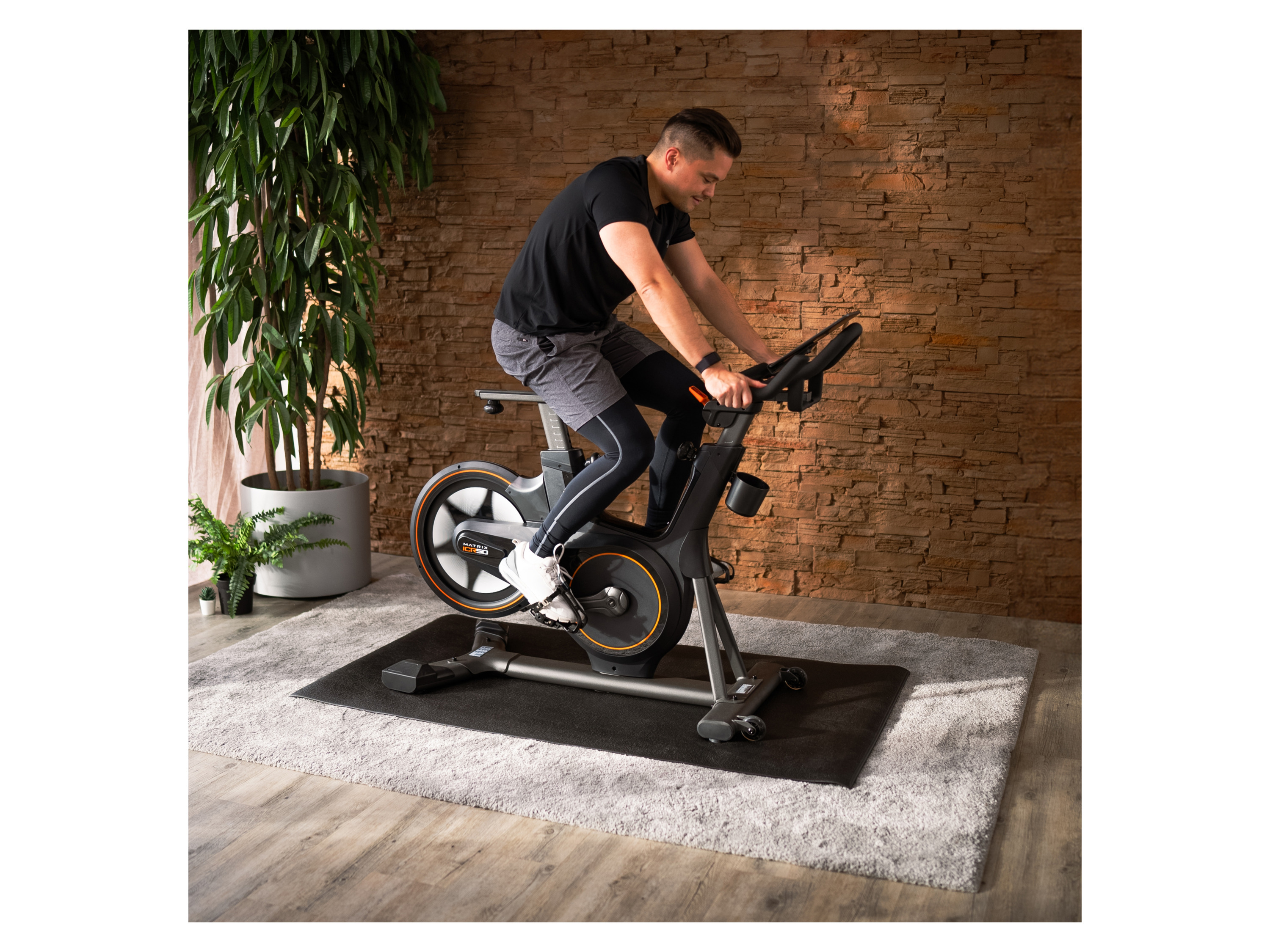 MATRIX FITNESS Matrix ICR50 Indoor Cycle Limited Edition Bild 2
