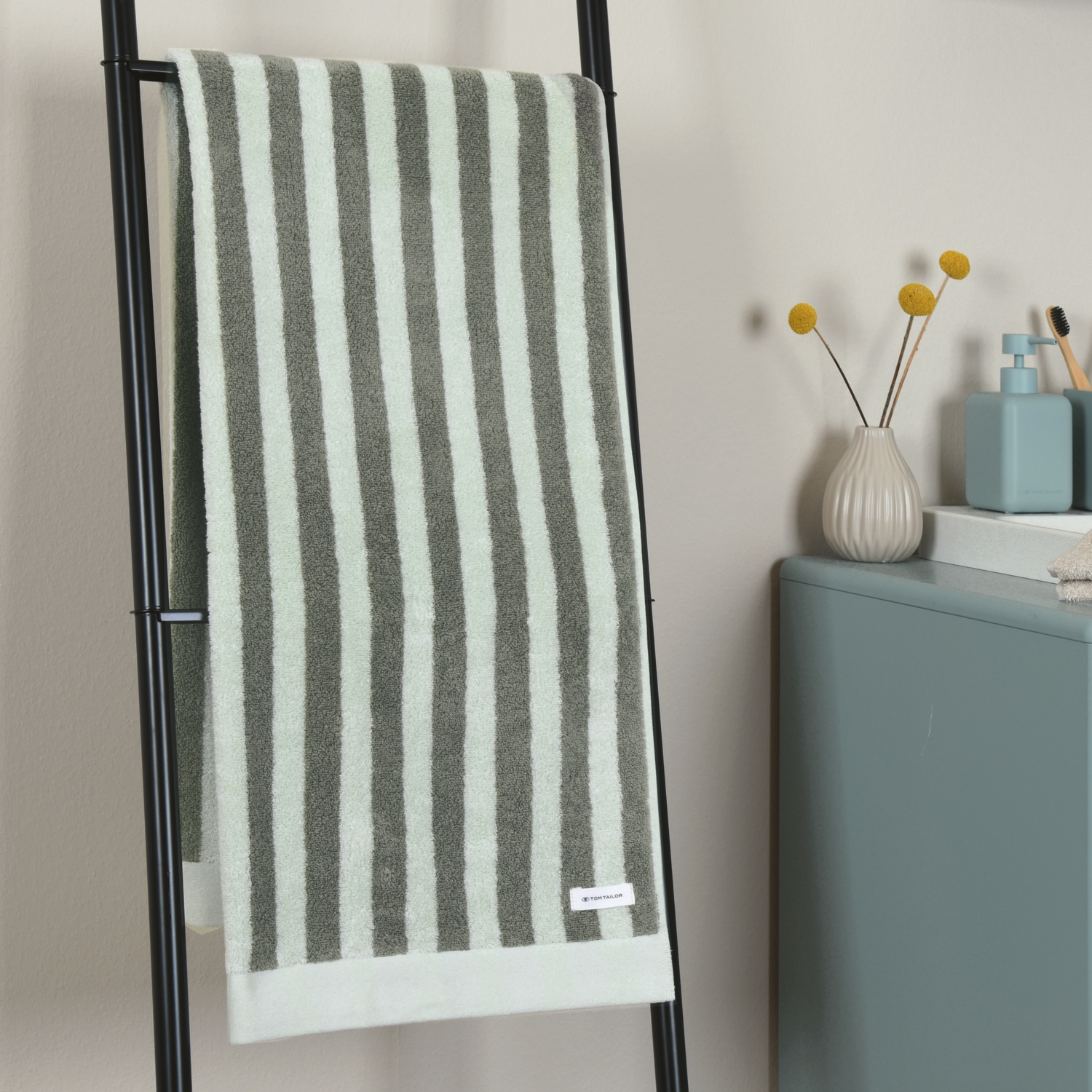 TOM TAILOR Duschtuch, 70 x 140 cm (Grün) Bild 2