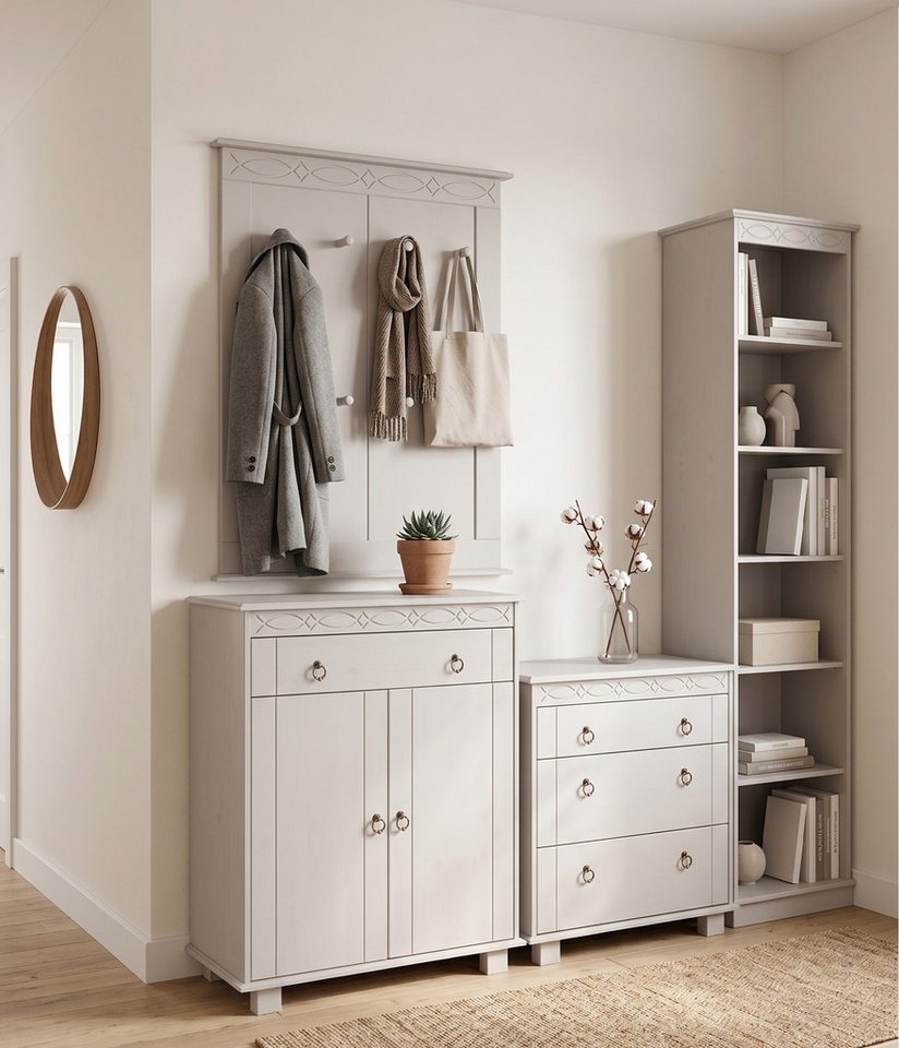 OTTO home Garderobenpaneel Indra Wandgarderobe mit 8 Haken und dekorativer Fräsung (B/T/H: 63/6/100 cm), aus massiver Kiefer, 8 Haken mit einer natürliche Maserung Bild 4