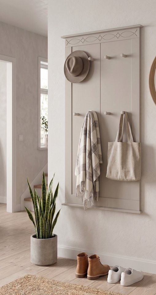 OTTO home Garderobenpaneel Indra Wandgarderobe mit 8 Haken und dekorativer Fräsung (B/T/H: 63/6/100 cm), aus massiver Kiefer, 8 Haken mit einer natürliche Maserung Bild 5