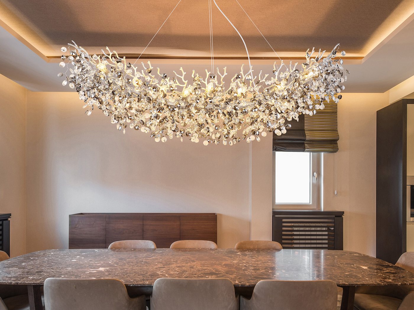 GLOBO LIGHTING LED Kronleuchter mit Kristall 2-farbig Breite 150cm, dimmbar, LED wechselbar, Warmweiß, ausgefallene Pendelleuchte groß für Esstisch, Esszimmer-Lampe hängend Bild 3
