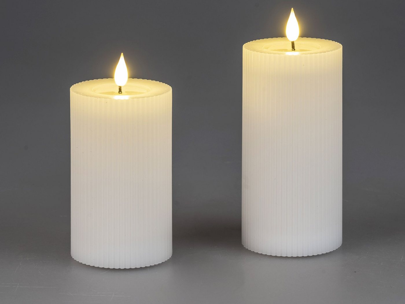 formano LED-Kerze Streifen Weihnachtsdeko, LED, Mit Timerfunktion, Weiß, Rillen, H: 15cm