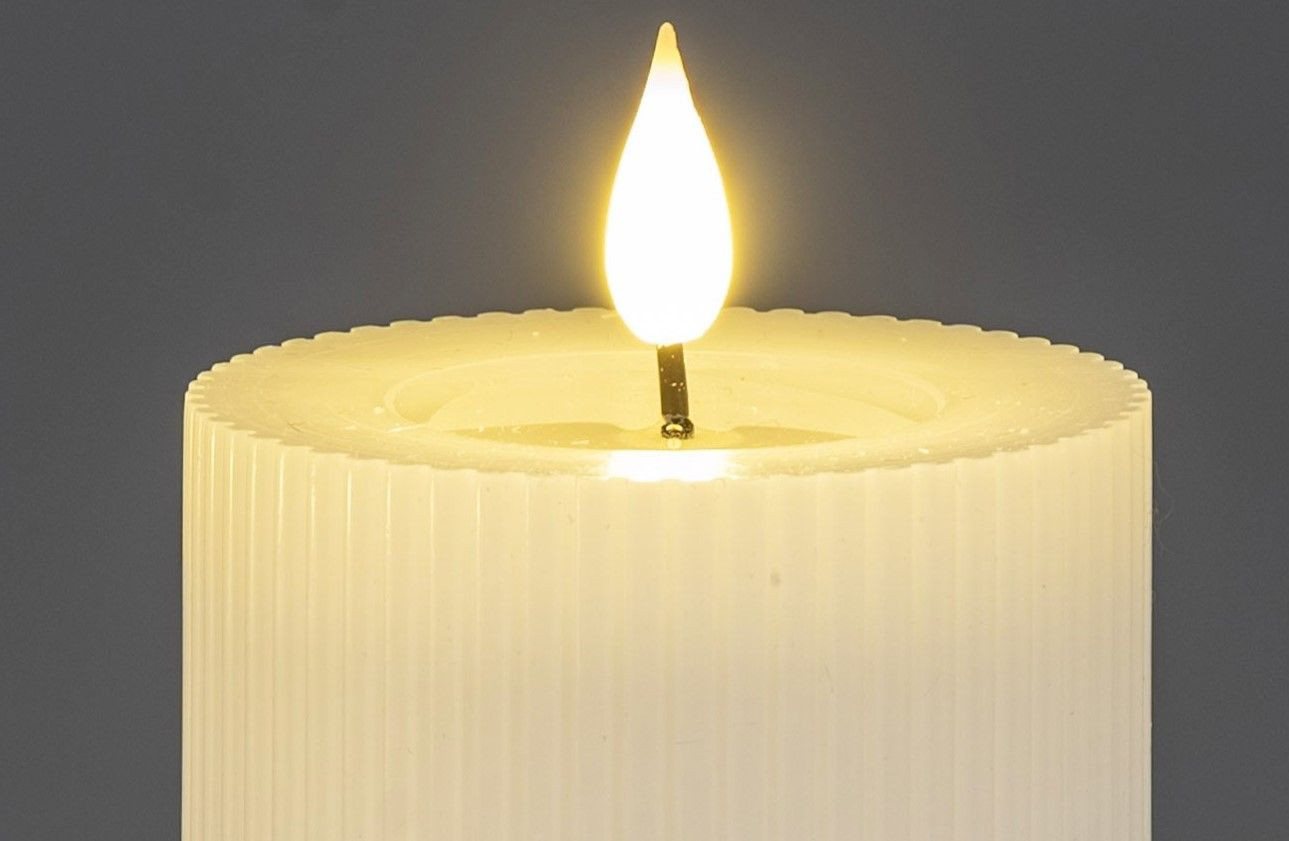 formano LED-Kerze Streifen Weihnachtsdeko, LED, Mit Timerfunktion, Weiß, Rillen, H: 15cm Bild 2