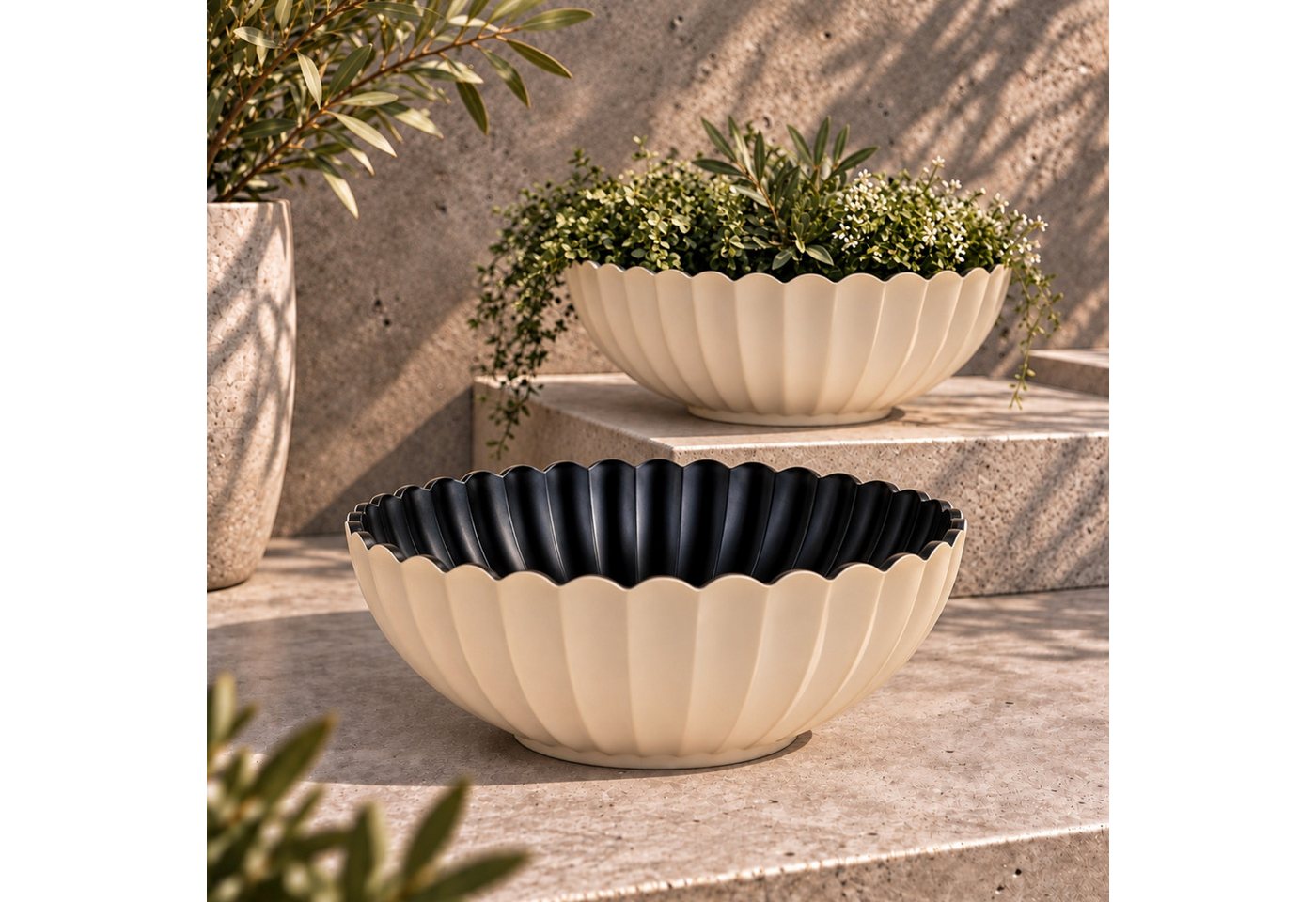 matches21 HOME & HOBBY Blumentopf Runde Pflanz-Schalen gewellt für draussen champagner gold 16 cm (2 St), Wetterfeste Blumen-Schale als moderne Outdoor Gartendeko Grabschmuck