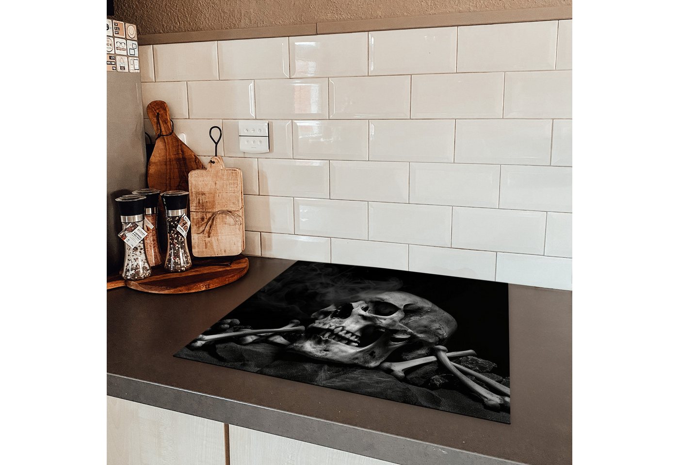 MuchoWow Herd-Abdeckplatte Totenkopf - Rauch - Schwarz - Weiß, Vinyl, (1 tlg), Abdeckplatte für Ceranfeld, Herd Inductionsmatte, 57.6x51.6 cm Bild 2