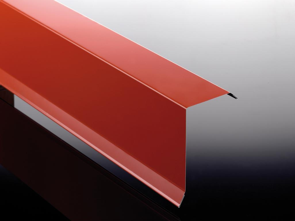Ortgangblech Polyester 0,63 Mm 80x140x500-3500mm,versch.farb.