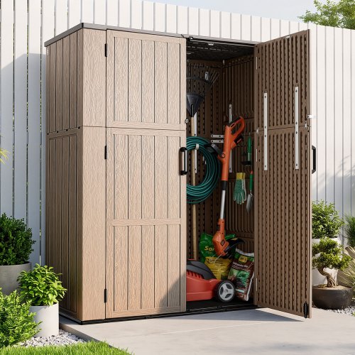 VEVOR Gartenschrank Geräteschuppen Gartenhäuschen 1420x670x1760 mm Braun, für Garage Terrasse & Garten, mit Abschließbarer Tür & Abgerundeten Ecken, HDPE-Harz, Wasserdicht, bis zu 59 kg Belastbar