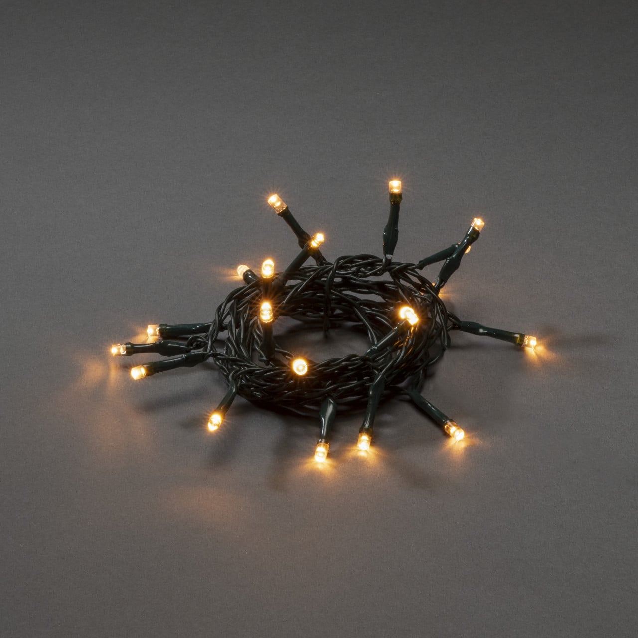Konstsmide LED Lichterkette 50 bernsteinfarbene Dioden, batteriebetrieben