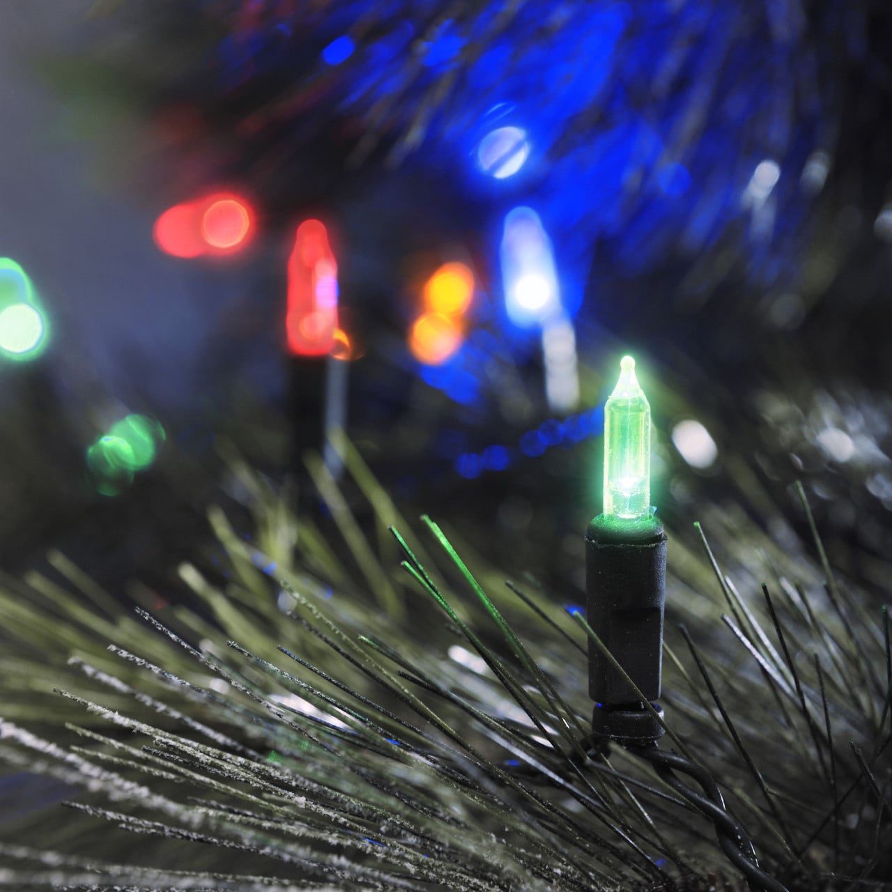 Konstsmide LED Minilichterkette 13,85 m bunt