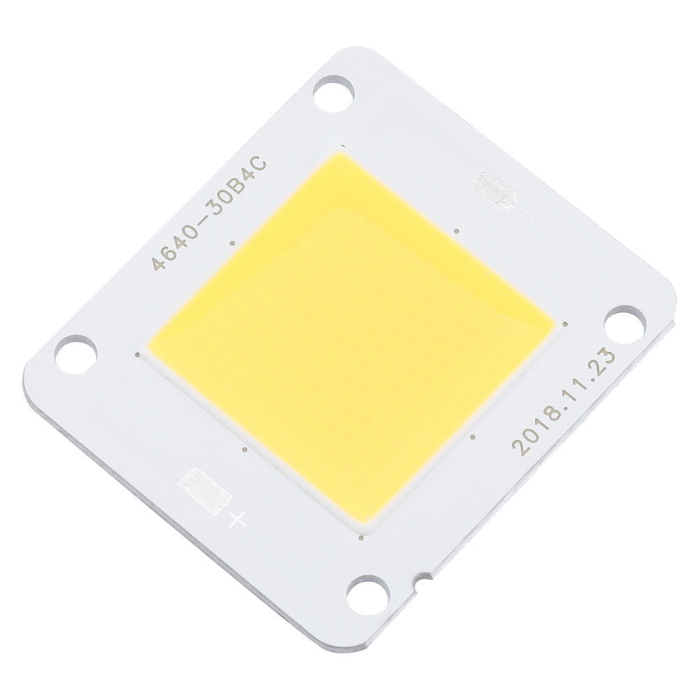 50-w-cob-led-projektionslichtquelle, Langlebiges Warmweißes Licht (3000–3200 K)