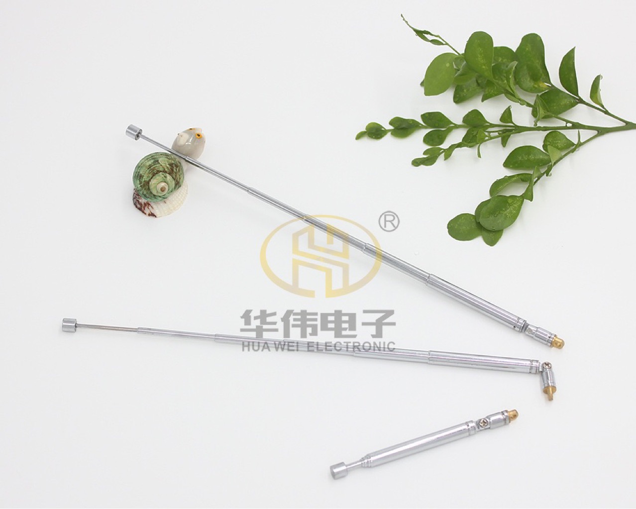 6-teilige Teleskopantenne 6048, Zusammenklappbar 85 Mm, Ausgeklappt 233 Mm, Drehbarer Teleskopantennenanschluss, 6 Mm Durchmesser (neu).