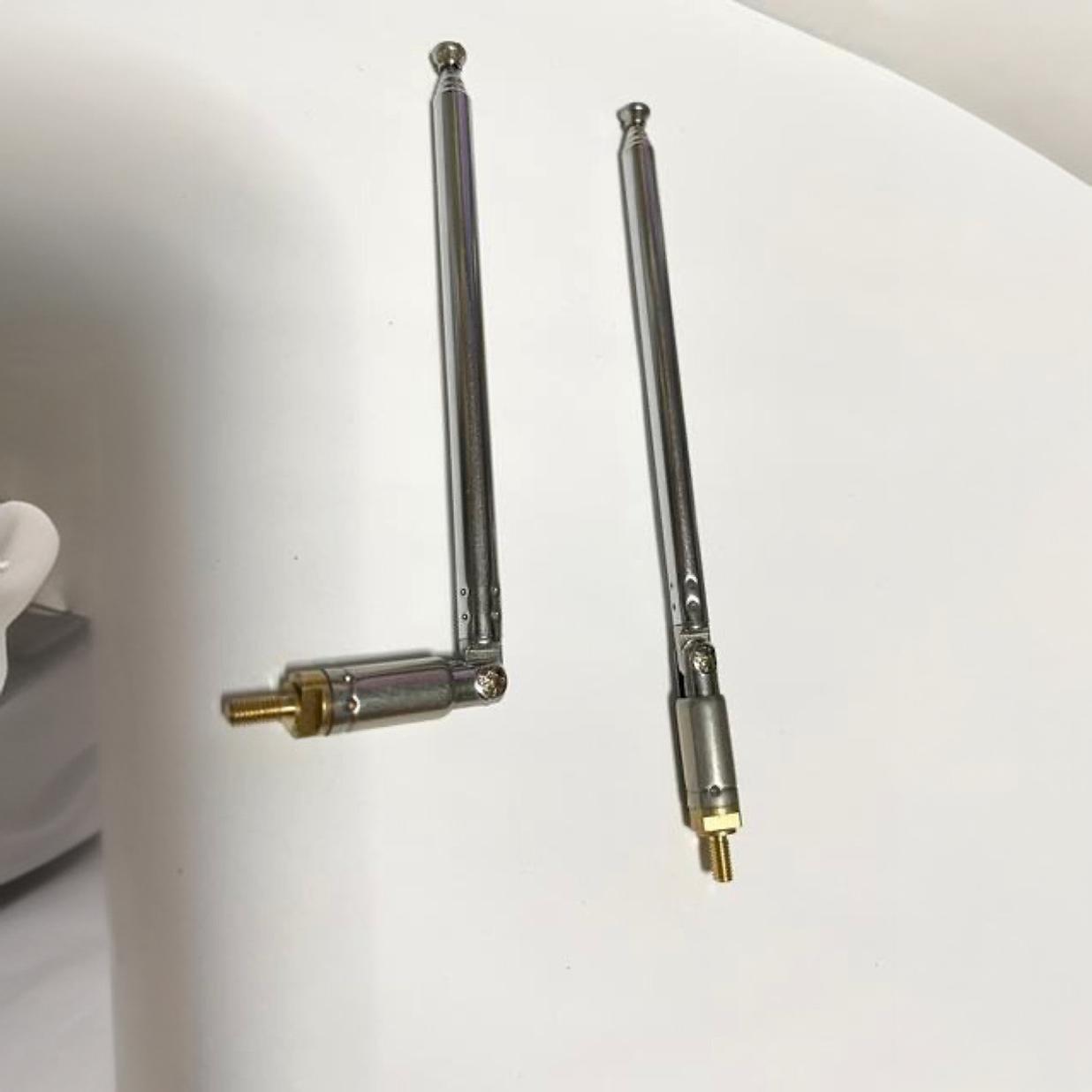 Funkteleskopantenne 5047, 4 Segmente, Universelles M3-außengewinde, Zusammengeklappte Länge 80 Mm, Ausgezogene Länge 160 Mm