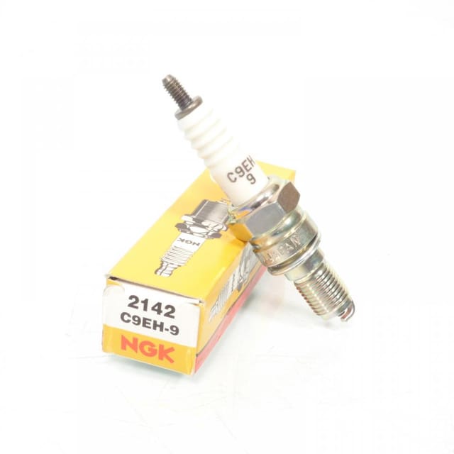 Zündkerze Ngk Für Motorrad Honda 600 Cbf S Abs Pc38 Pc43 2004 Bis