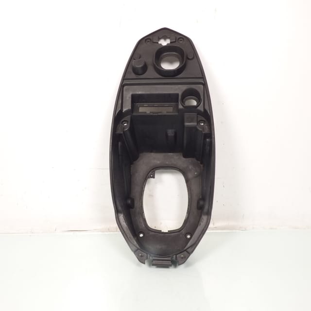 [gebraucht] Staufach Original Für Roller Peugeot 50 Kisbee 2t Efi 2018 Bis