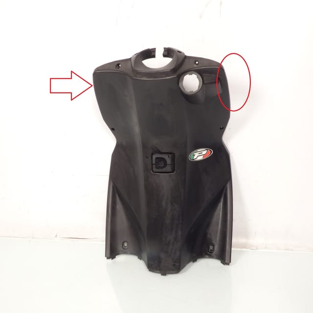 [gebraucht] Hinteres Beinschild Original Für Roller Peugeot 50 Kisbee 2t 2013