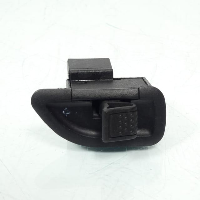 [gebraucht] Knopf Lenkerverkleidung Original Für Roller Piaggio 125 Fly 4t