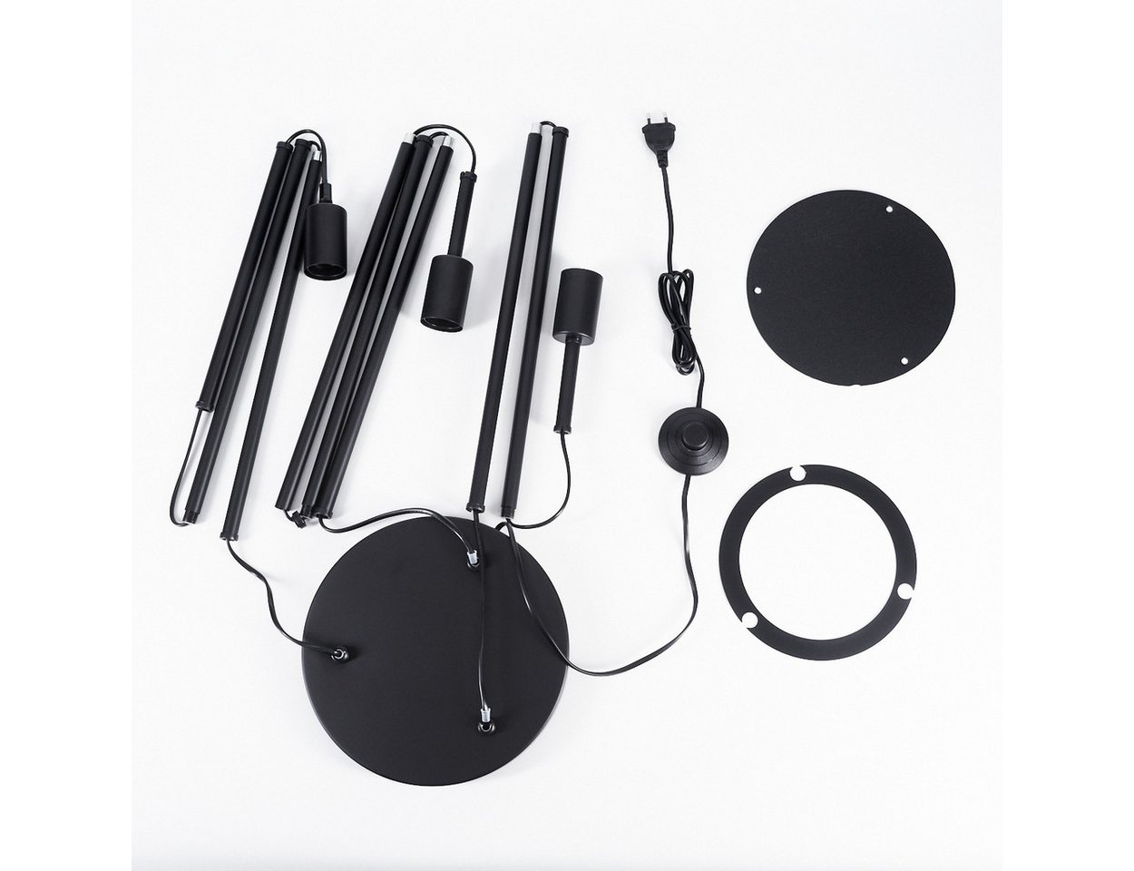 hofstein Stehlampe moderne Stehlampe aus Metall in Schwarz, ohne Leuchtmittel, Standlampe mit Fußsschaler am Kabel, 3 x E27, ohne Leuchtmittel