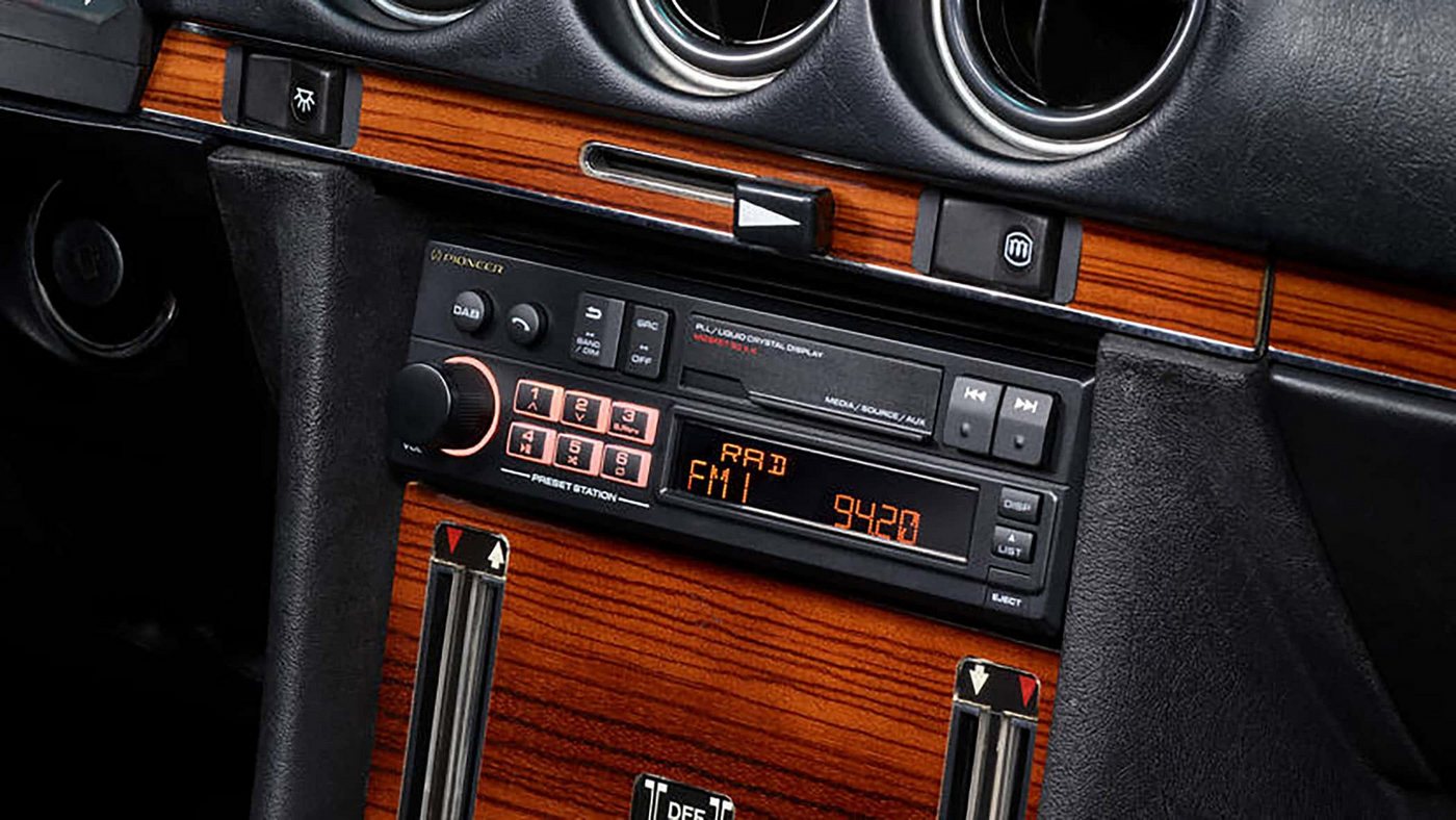 Pioneer Pioneer SXT-C10PS Youngtimer-Radio inkl. Antenne Autoradio Bild 2