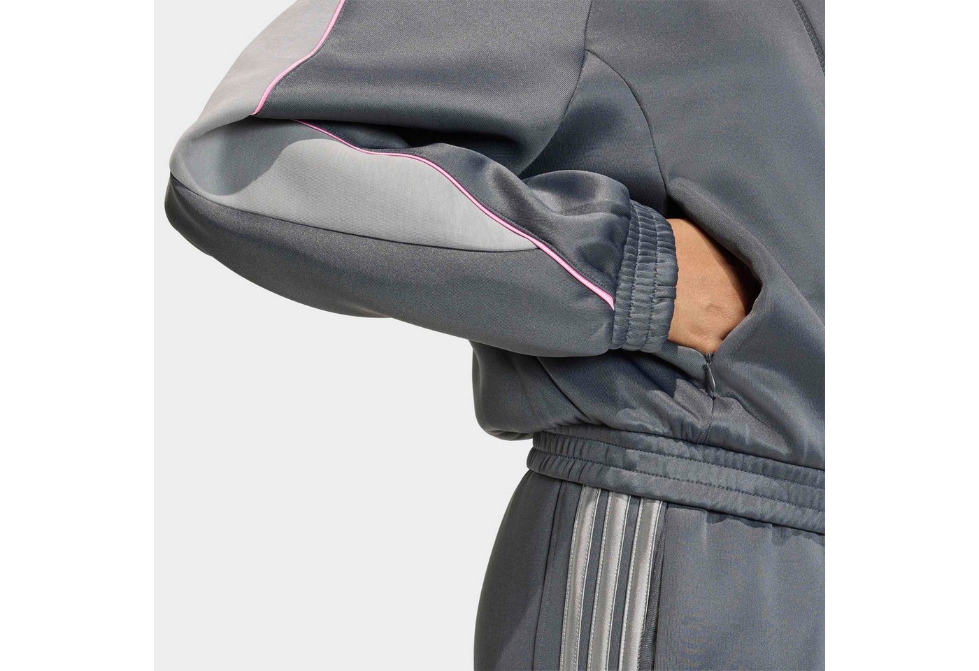 adidas Sportswear Trainingsjacke W STADIUM TT sportlicher Stil, gerader Abschluss Bild 2
