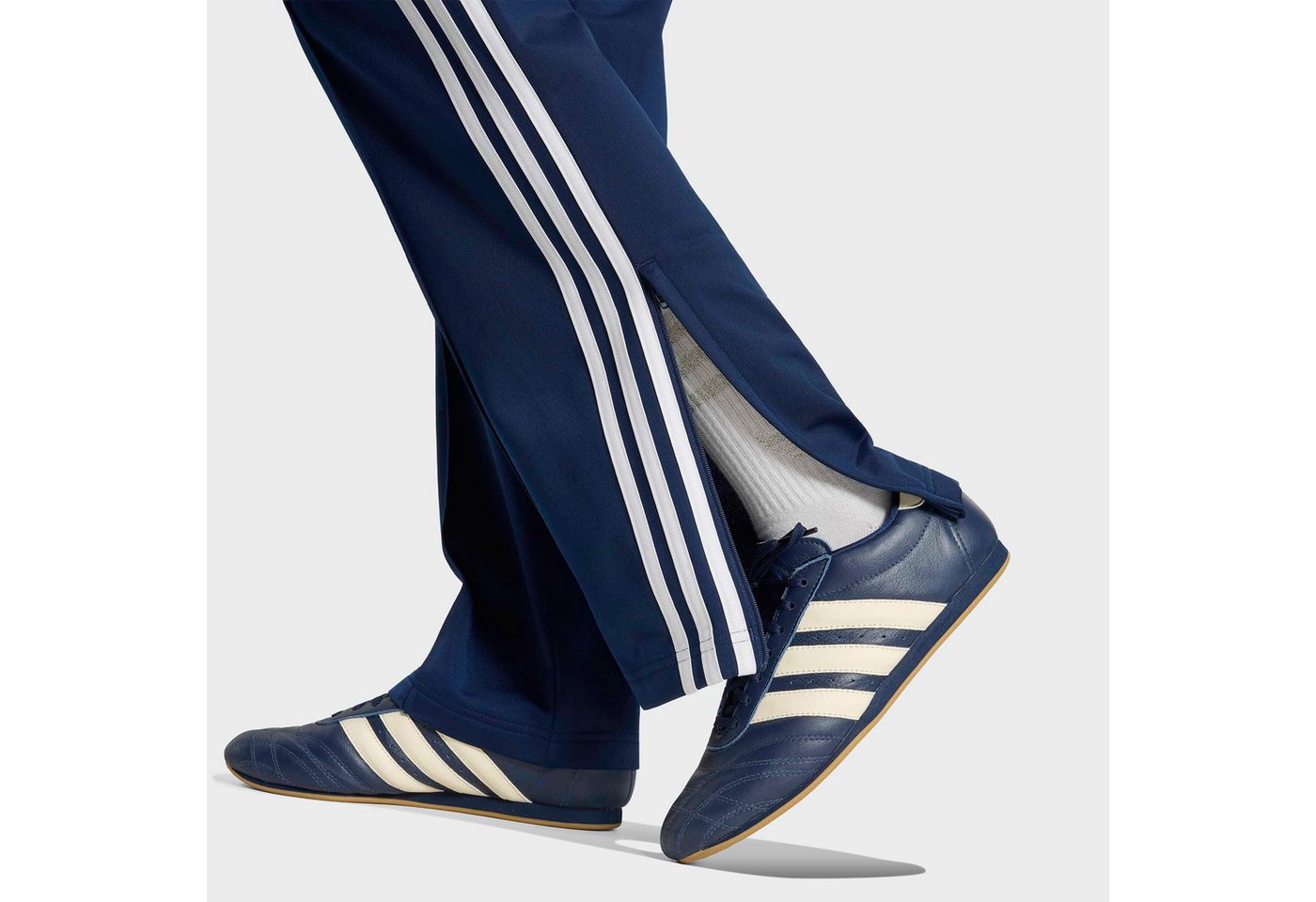 adidas Originals Sporthose FB CLASSIC TP FIREBIRD-Modell, reguläre Passform, sportlicher Stil Bild 3