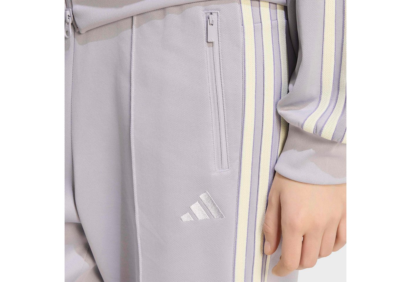 adidas Sportswear Sporthose ST FD TRACK PT sportlicher Stil, lockere Passform, für Sportmode Bild 2