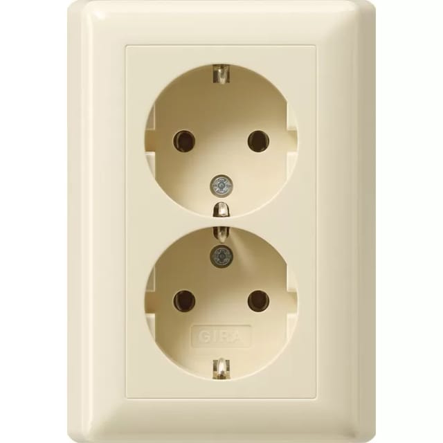 Gira Standard 55 Wandsteckdose (WCD-Schaltgeräte) - 078801