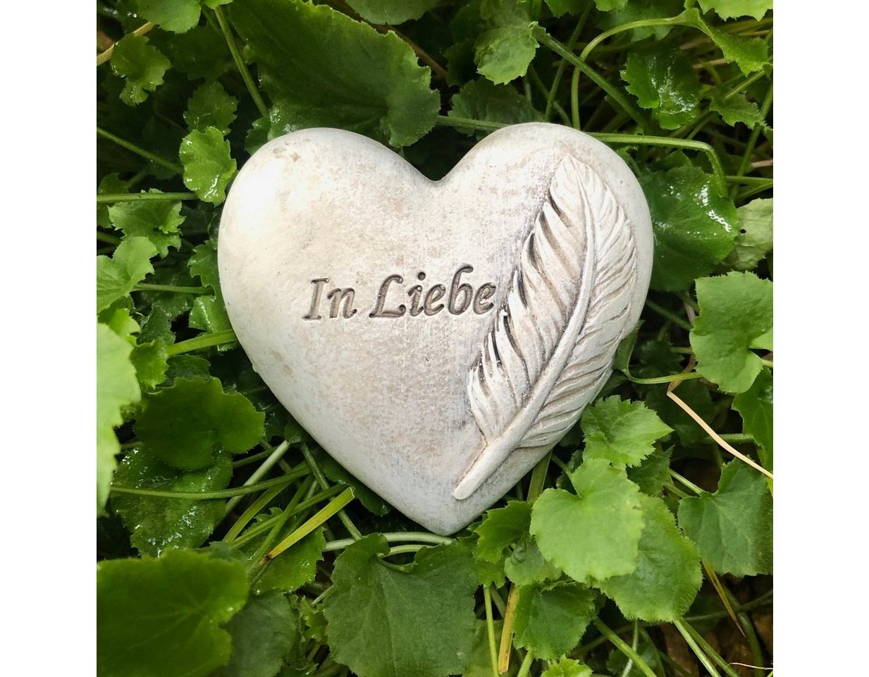 Radami Gartenfigur Grabherz Gedenkstein - In Liebe mit Feder - Grabschmuck Grabdeko Traue Bild 3