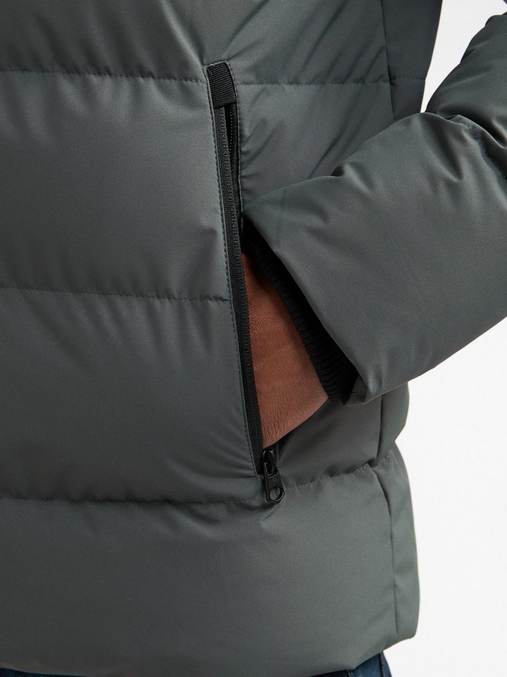 Petrol Industries Outdoorjacke mit Kapuze, mit hohem Stehkragen Bild 4