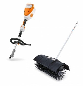 STIHL KMA 80 R mit KB-KM Kehrbürste