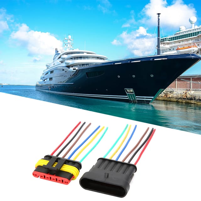 Set Aus 2 Wasserdichten Elektrischen Steckverbindern 4p, 5p Und 6p, Mit 6p-kabel.