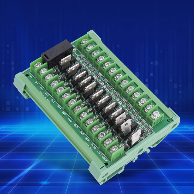 12-kanal-sps-verstärkerplatine Mit Npn-eingang Und Pnp-ausgang