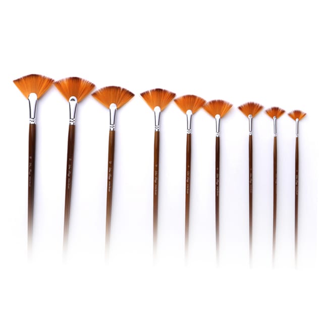 Set Aus 9 Fächerförmigen Pinseln Mit Holzgriffen Und Nylonborsten Für Ölmalerei